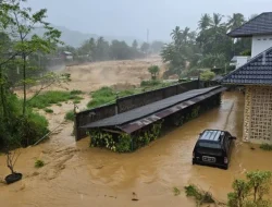 Banjir Besar Lumpuhkan Padang: Enam Jembatan Putus, Kerusakan Infrastruktur Tembus Rp202,8 Miliar
